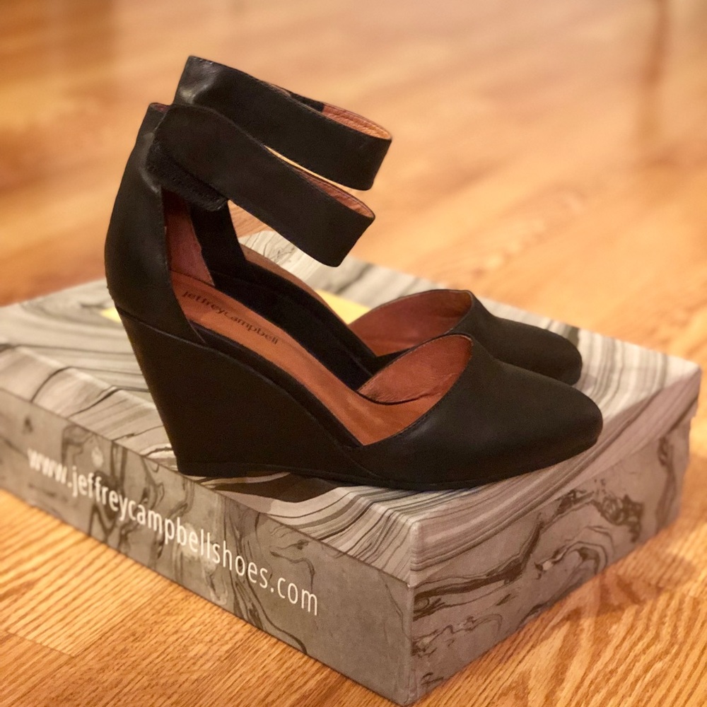 Jeffrey Campbell - Peaks Point Wedge - Picture 3 of 4